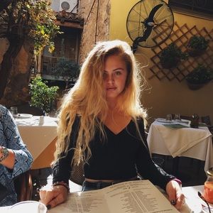 Meet your Posher, Ashlen